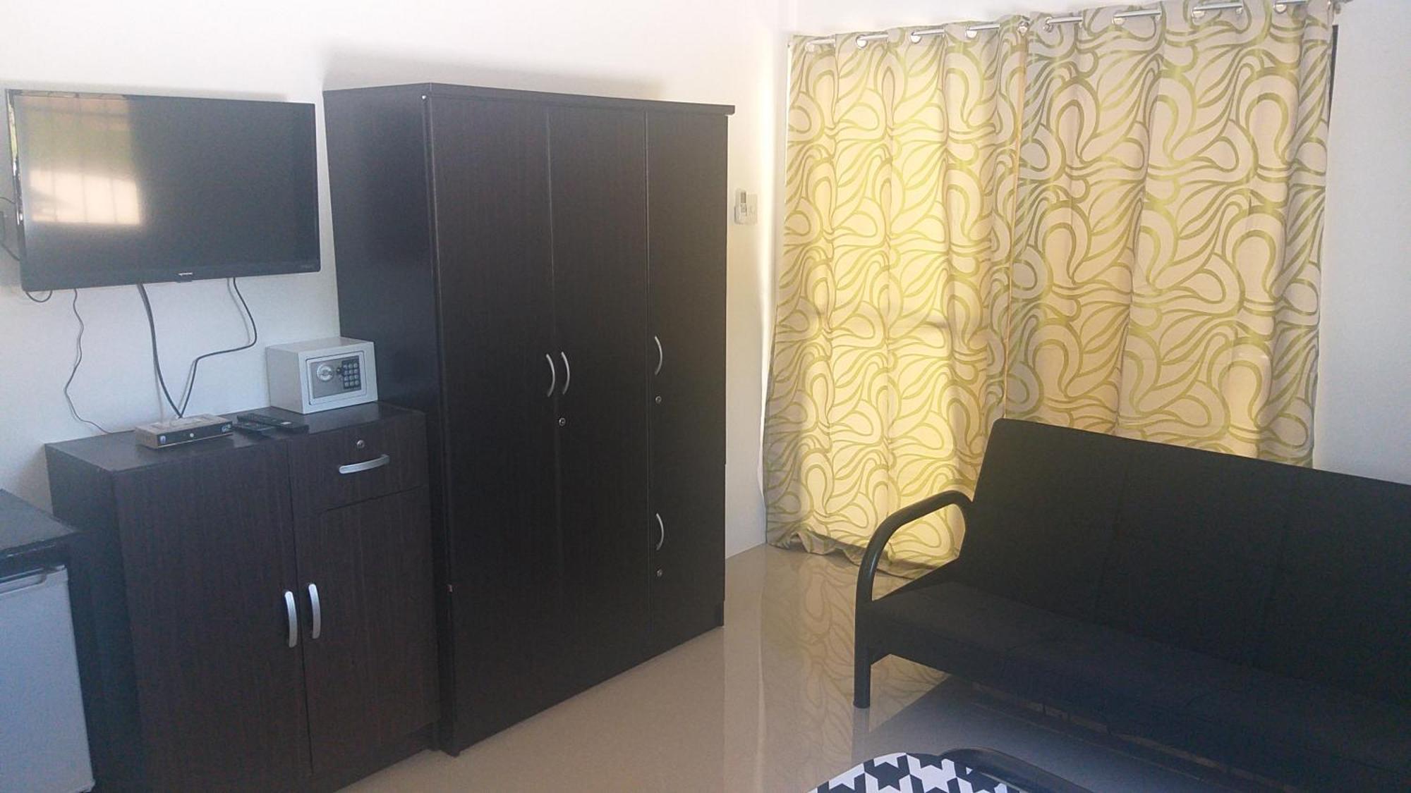 Ub Home Dauis Kamer foto