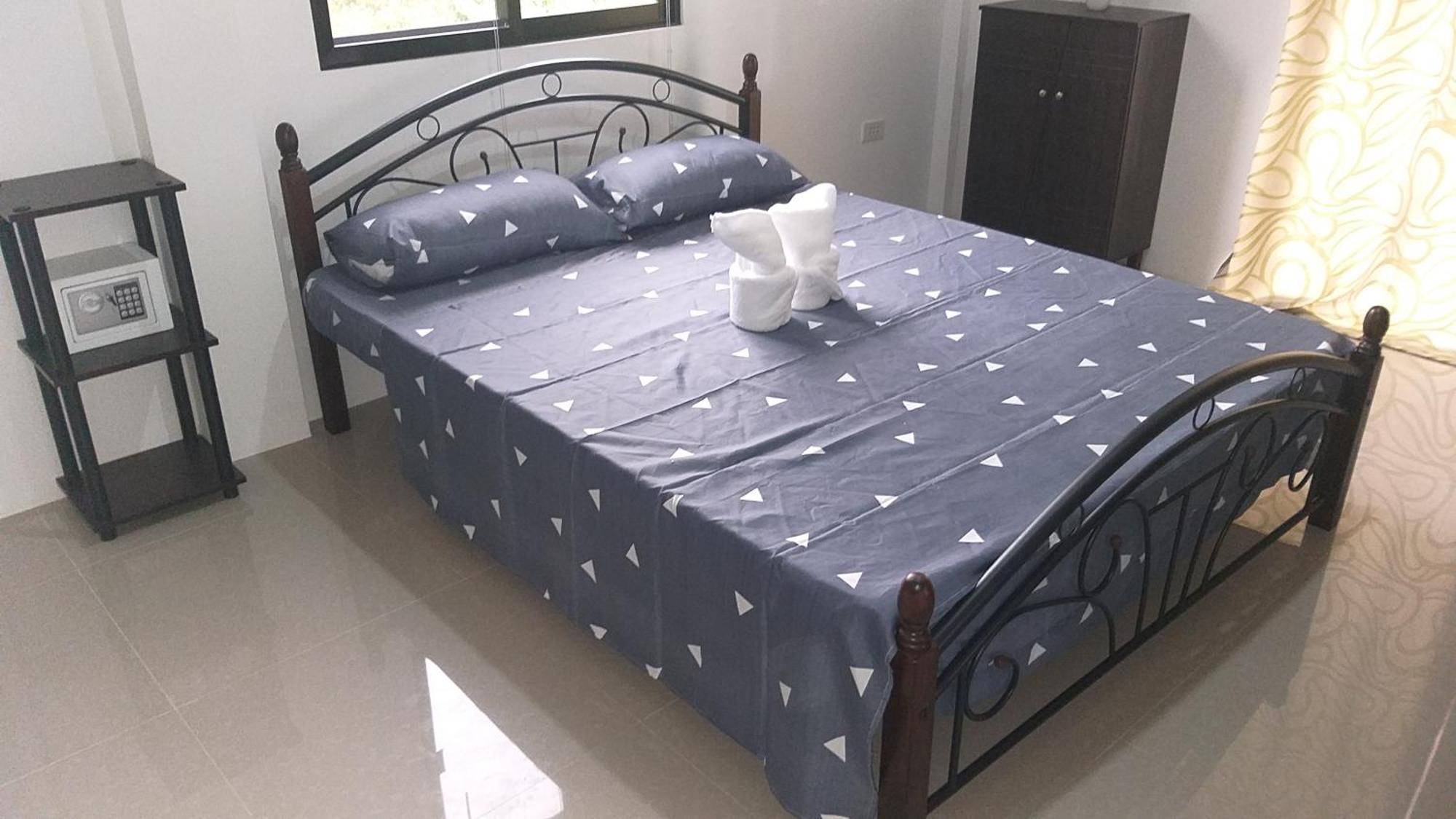 Ub Home Dauis Kamer foto